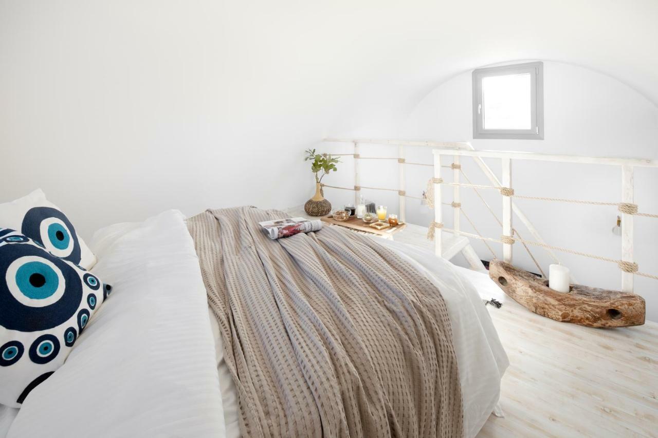 Pnoi Luxury Apartment Karterados (Santorini)